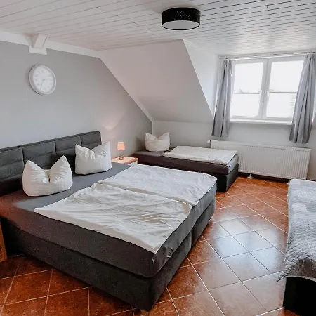Apartament 2 *